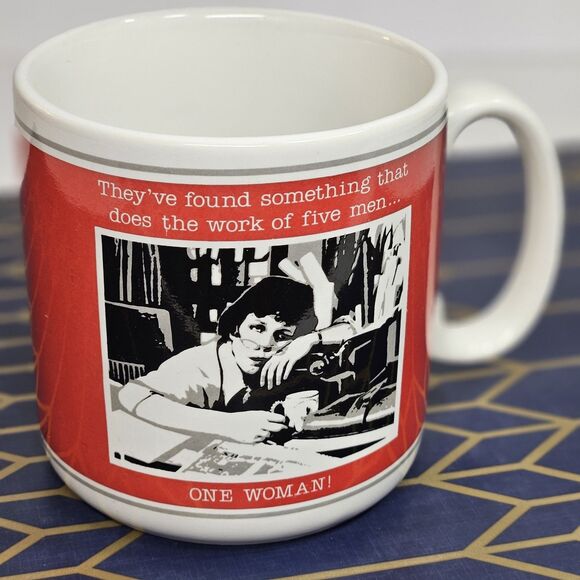 Vtg Black White Coffee Cup Red Mug Comic Strip One Woman Does The Work / Japan - Picture 4 of 12